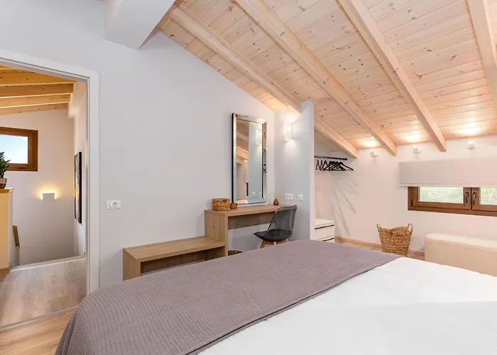 Lola\'S Luxury Apartments